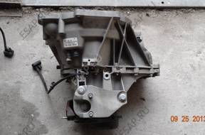 КОРОБКА ПЕРЕДАЧW FORD FIESTA MK7 8A6 год, DA 1.6