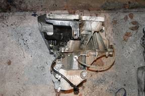 КОРОБКА ПЕРЕДАЧw Ford Fiesta MK7 AA6 год,7002BBC 2011