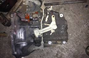 КОРОБКА ПЕРЕДАЧW FORD FOCUS 1,6 TDCI 3M5 год, 7F096-YF