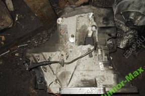 КОРОБКА ПЕРЕДАЧW FORD FOCUS 1.4 16V 98WT-7F096-AB