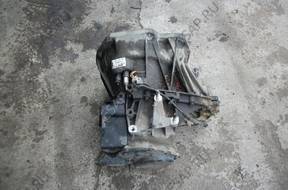 КОРОБКА ПЕРЕДАЧW  FORD FOCUS 1.8 16V 98-04
