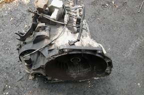 КОРОБКА ПЕРЕДАЧW FORD FOCUS 1.8 TDCI 1.8 XS4 год,-7F096
