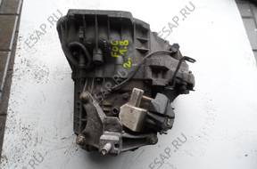 КОРОБКА ПЕРЕДАЧW FORD FOCUS 1.8 TDCI XS4 год,-7F096-CB