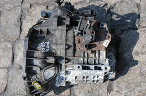 КОРОБКА ПЕРЕДАЧW FORD FOCUS 1.8 TDCI XS4 год,-7F096