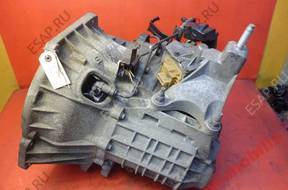 КОРОБКА ПЕРЕДАЧw Ford Focus 1.8 TDDi XS4 год,-7002-RA