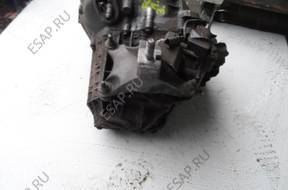 КОРОБКА ПЕРЕДАЧW FORD FOCUS 1.8 TDDI XS4 год,-7F096-CA