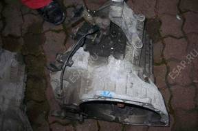 КОРОБКА ПЕРЕДАЧW FORD FOCUS 1.8TDDI '01 XS4 год,