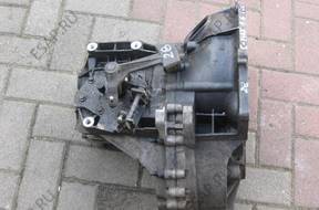 КОРОБКА ПЕРЕДАЧW FORD FOCUS 2 C-MAX 1,6 TDCI 2004 год