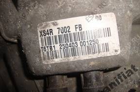 КОРОБКА ПЕРЕДАЧW FORD FOCUS 2003 год, 1.6 16V
