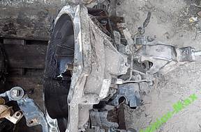 КОРОБКА ПЕРЕДАЧW FORD FOCUS I 1,6 16V XS4 год,-7002-FA