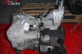КОРОБКА ПЕРЕДАЧW FORD FOCUS I 1,6 XS4 год,