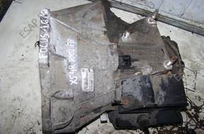 КОРОБКА ПЕРЕДАЧW FORD FOCUS MK1 1.6 16V XS4 год,7002FB