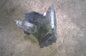 КОРОБКА ПЕРЕДАЧW FORD FOCUS MK1 1.6 XS4 год,-7002-FB