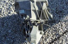 КОРОБКА ПЕРЕДАЧW FORD FOCUS MK1 1.8 16V XS4 год,7002BD