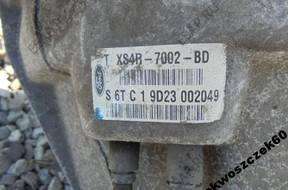 КОРОБКА ПЕРЕДАЧW FORD FOCUS MK1 1.8 16V XS4 год,7002BD