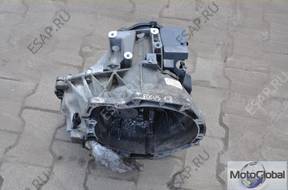 КОРОБКА ПЕРЕДАЧW FORD FOCUS MK1 1.8 XS4 год,7002NA