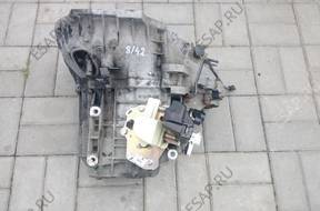 КОРОБКА ПЕРЕДАЧW FORD FOCUS MK1 2001 год 1.8 TDDI МЕХАНИКА
