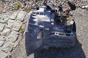 КОРОБКА ПЕРЕДАЧW FORD FOCUS MK1 2S4 год,700PA  1,8 TDCI