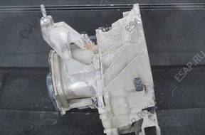 КОРОБКА ПЕРЕДАЧW FORD FOCUS MKI 1.6 98WT7F079AB