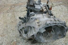 КОРОБКА ПЕРЕДАЧW FORD FOKUS MK1 XS4 год,-7F096