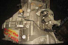 КОРОБКА ПЕРЕДАЧw  Ford Kuga 2,0 TDI AV4 год, 7002 AB