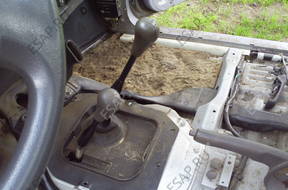 КОРОБКА ПЕРЕДАЧW FORD MAVERICK/TERRANO 2,7 T.D 1996 год.