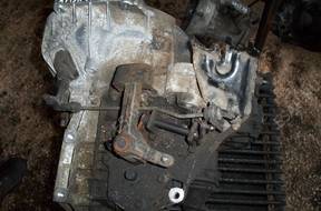 КОРОБКА ПЕРЕДАЧw ford, mazda 4M5 год,-7F096-YA