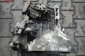 КОРОБКА ПЕРЕДАЧW FORD MONDEO MK III 1,8 16V IS7 год,