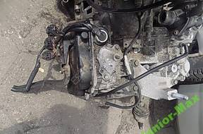 КОРОБКА ПЕРЕДАЧW FORD MONDEO MK III NR;3S717000CB