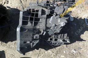 КОРОБКА ПЕРЕДАЧW FORD MONDEO MK2 1.8 97ZT