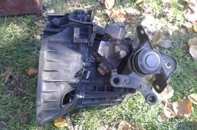 КОРОБКА ПЕРЕДАЧW FORD MONDEO MK2 1.8 TD