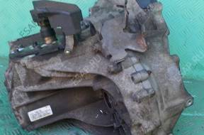 КОРОБКА ПЕРЕДАЧW FORD MONDEO MK3 2.0 1S7 год,-7002-BC