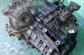 КОРОБКА ПЕРЕДАЧW FORD MONDEO MK3 2.0 1S7 год,-7002-BE