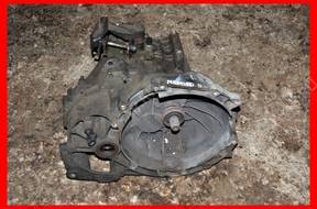 КОРОБКА ПЕРЕДАЧW FORD MONDEO MK3 2.0TDCI 1S7 год,-7F096