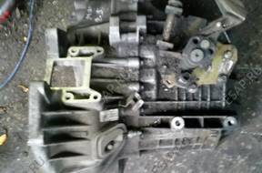 КОРОБКА ПЕРЕДАЧW FORD MONDEO MK3  2.5 БЕНЗИН