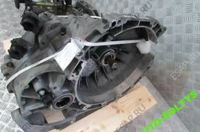 КОРОБКА ПЕРЕДАЧW FORD MONDEO MKIII 2.0 115KM D6BA
