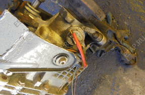 КОРОБКА ПЕРЕДАЧW FORD TRANSIT 2.0 DOHC БЕНЗИН 88-94