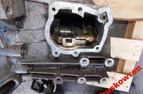 КОРОБКА ПЕРЕДАЧW FORD TRANSIT 2.0 TDDI 26 СБЕНЗИНW