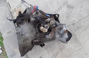 КОРОБКА ПЕРЕДАЧW FORD TRANSIT 2.0DI 1C1 год,7002AL