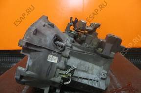 КОРОБКА ПЕРЕДАЧW FORD TRANSIT VI 2.0 DI 1C1 год,7002AH