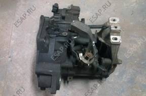 КОРОБКА ПЕРЕДАЧw Golf IV Bora 1.8 turbo МЕХАНИЧЕСКАЯ