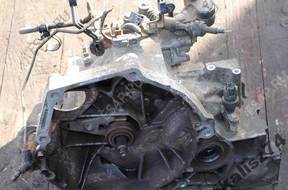 КОРОБКА ПЕРЕДАЧW HONDA 1.6 16V D16W1