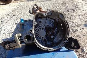 КОРОБКА ПЕРЕДАЧW HYUNDAI COUPE 2.0 16V G4GF 96-01