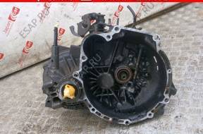 КОРОБКА ПЕРЕДАЧW HYUNDAI ELANTRA 1.6 95-00 JS1937