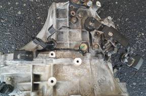 КОРОБКА ПЕРЕДАЧw hyundai i20 1.2 БЕНЗИН 2010 2008-2012