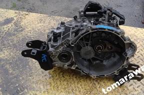 КОРОБКА ПЕРЕДАЧW HYUNDAI I30 1.6 CRDI 09-2016 год WBJ6C