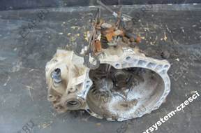 КОРОБКА ПЕРЕДАЧW J71873 2.0 COUPE SIII TIBURON 07-