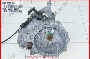 КОРОБКА ПЕРЕДАЧW JAGUAR X-TYPE 2.5 4X4 1X4 год,7002AD