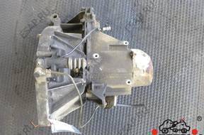 КОРОБКА ПЕРЕДАЧw JB3243 Volvo V40 1,8b 16V 95-00