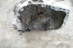 КОРОБКА ПЕРЕДАЧW JB3304 VOLVO V40 S40 1.8  JB3 304